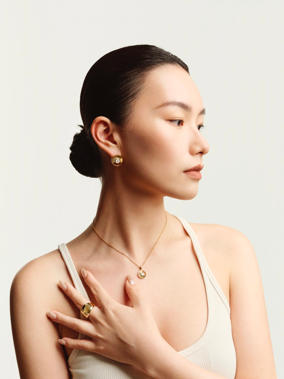 Maréa 18K Gold Diamond Earrings