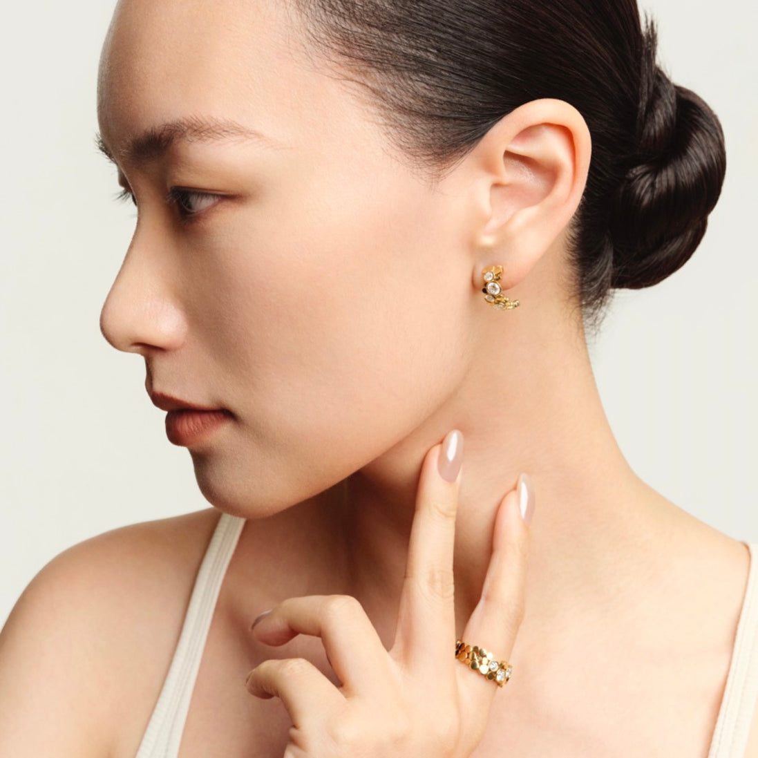 ORBITÉ Geometric Band Earrings 18K Gold Lab-Grown Diamond