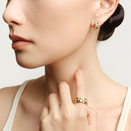 ORBITÉ Geometric Band Earrings 18K Gold Lab-Grown Diamond